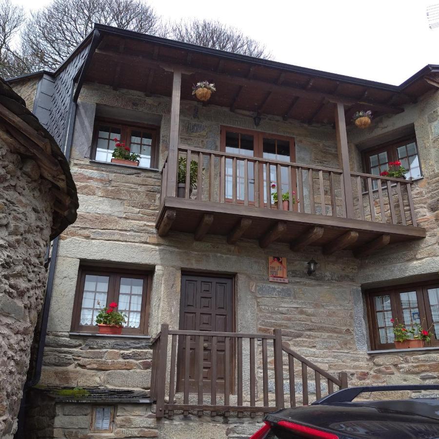 San Ciprián Casa Rural Leonor מראה חיצוני תמונה